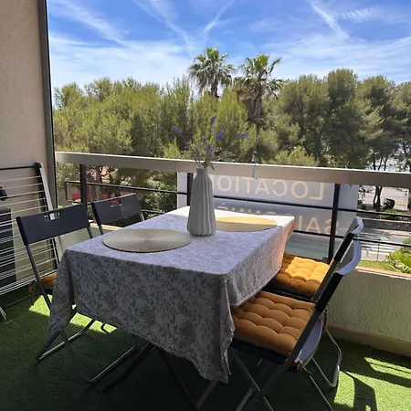 Διαμέρισμα Terrasse Face A La Mer, Proche De Tout,climatise Au Calme